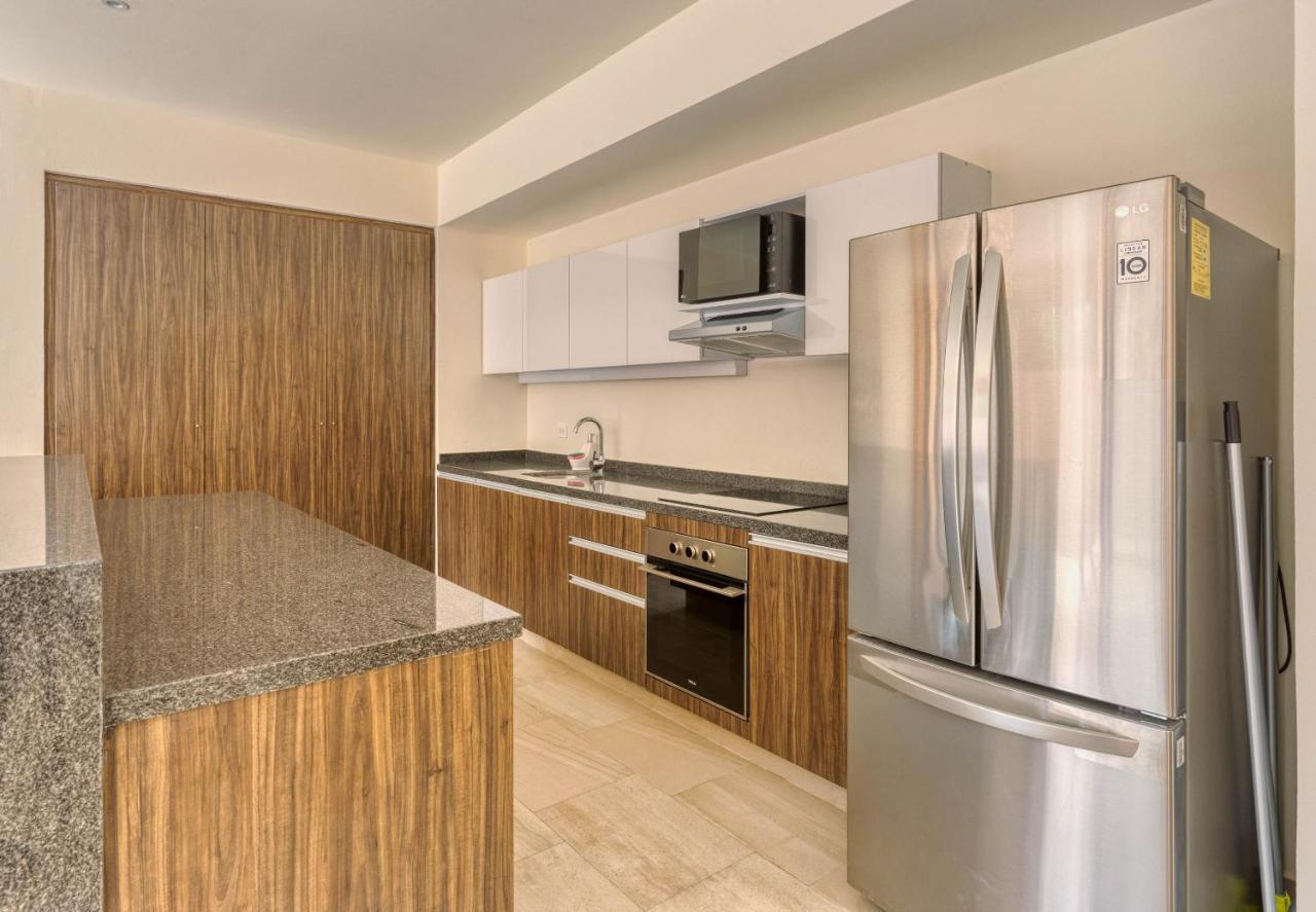 Villa Brand New 3br 3ba House With Private Pool By Simply Comfort *